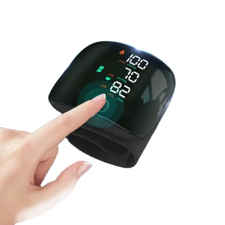 CardioTrack : Surveillance Cardiaque Continue, Confort Absolu